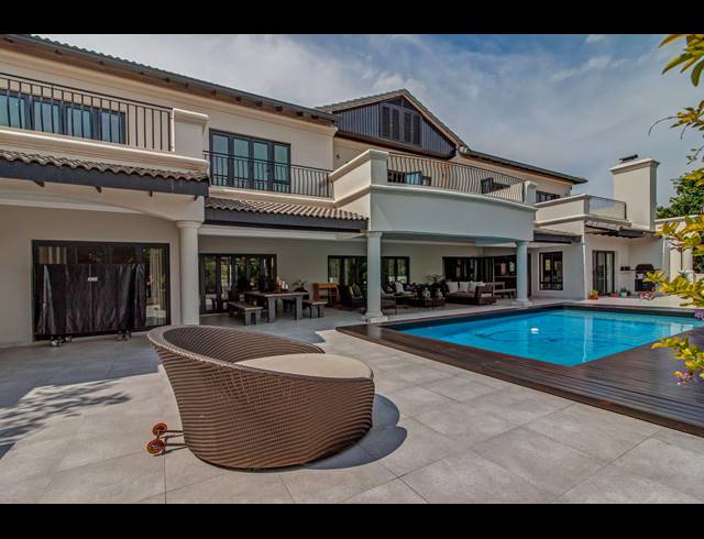 6 BEDROOM HOUSE FOR SALE IN DAINFERN VALLEY ESTATE